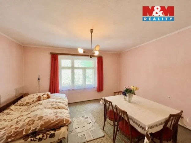 Prodej rodinného domu, Třebařov, 208 m2