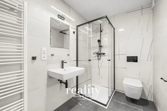 Pronájem bytu 2+kk, Jihlava, Na Nivách, 66 m2