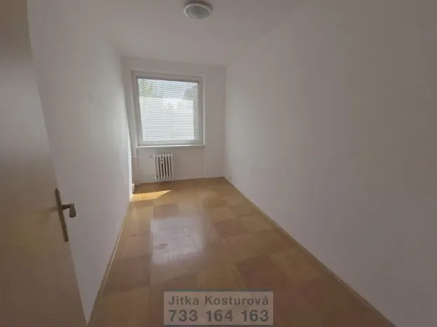 Pronájem bytu 3+1, Krnov - Pod Cvilínem, SPC E, 68 m2