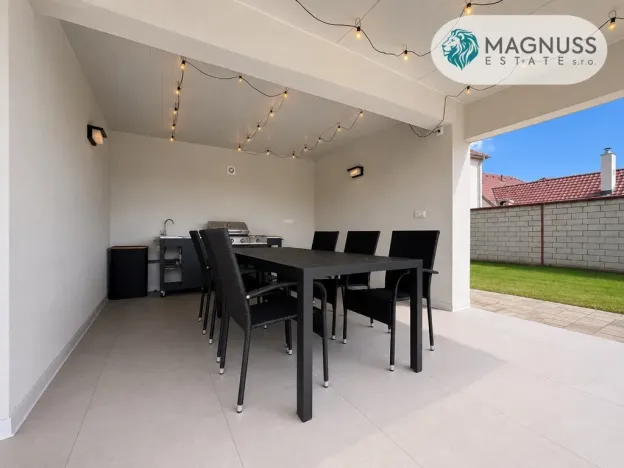 Prodej rodinného domu, Moravany, 180 m2