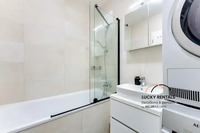 Pronájem bytu 3+kk, Praha - Háje, Jurkovičova, 64 m2