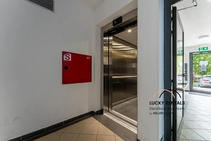 Pronájem bytu 3+kk, Praha - Háje, Jurkovičova, 64 m2