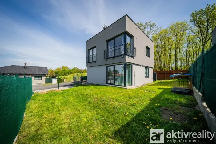 Prodej rodinného domu, Neratovice - Lobkovice, Za Dráhou, 124 m2