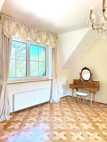 Pronájem vily, Nový Knín, 450 m2