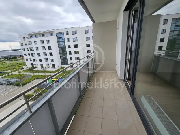 Pronájem bytu 1+kk, Brno, Sokolova, 37 m2