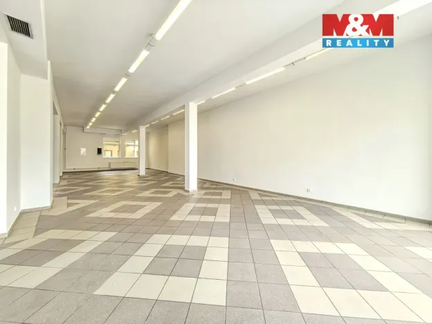 Pronájem obchodního prostoru, Ústí nad Orlicí, Mírové nám., 207 m2