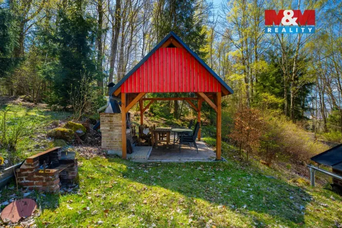 Prodej chalupy, Tanvald - Šumburk nad Desnou, 118 m2