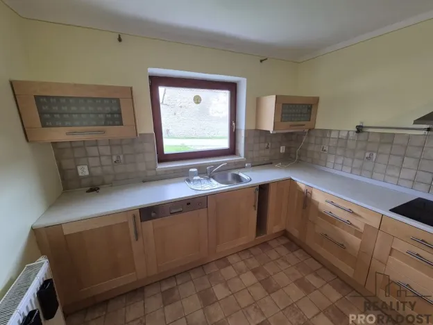 Prodej rodinného domu, Lednice, Nejdecká, 180 m2