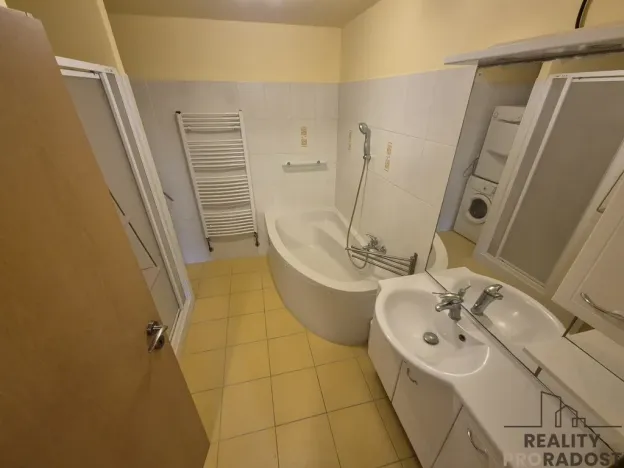 Prodej rodinného domu, Lednice, Nejdecká, 180 m2