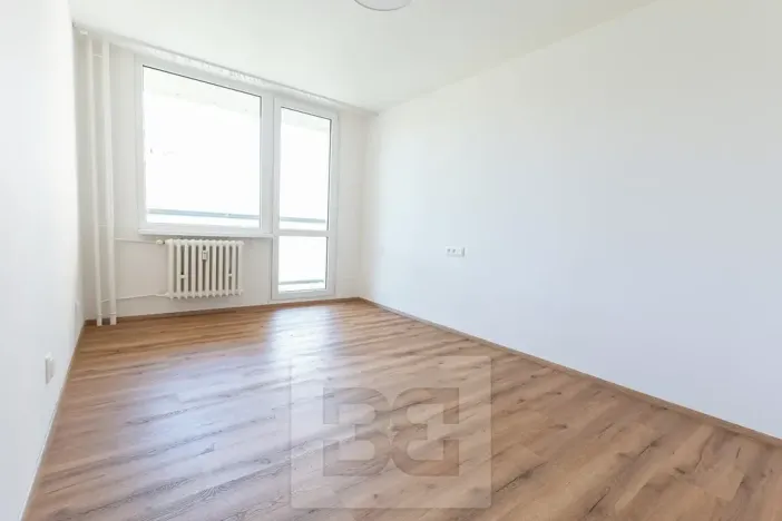 Pronájem bytu 2+1, Praha - Kobylisy, Paláskova, 59 m2