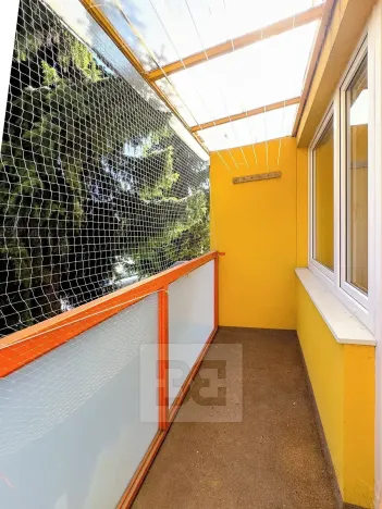 Pronájem bytu 1+kk, Praha - Horní Měcholupy, Ravennská, 30 m2