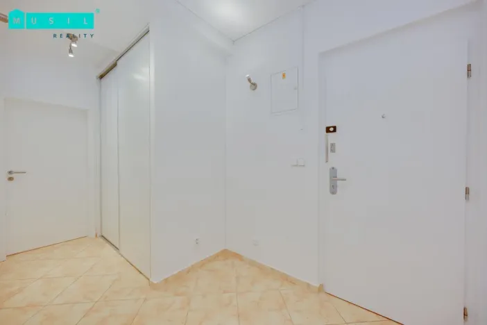 Pronájem bytu 2+kk, Olomouc - Nová Ulice, Bacherova, 72 m2