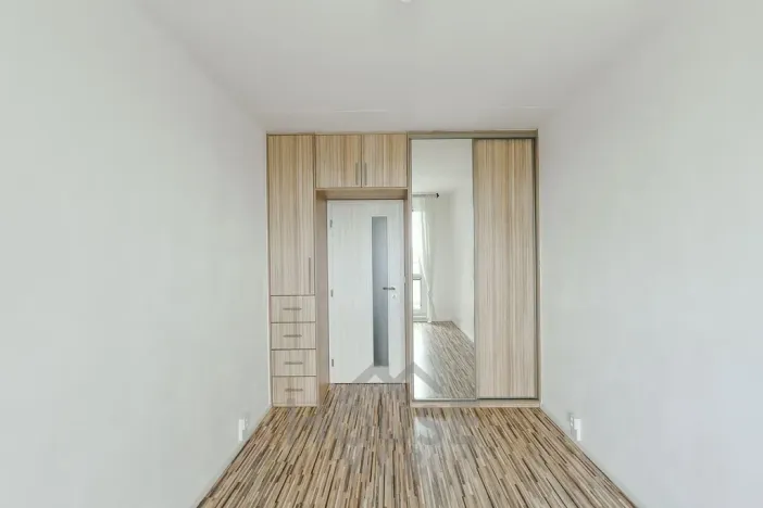 Prodej bytu 3+1, Praha - Černý Most, Kpt. Stránského, 77 m2