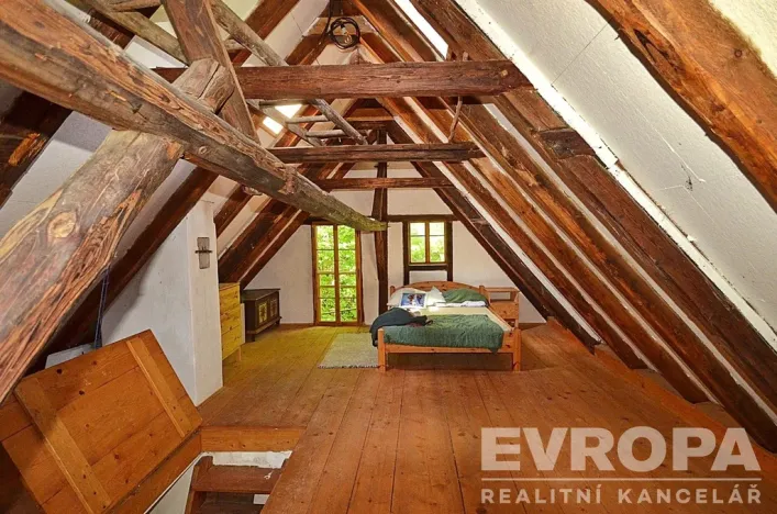 Prodej chalupy, Medonosy, 150 m2