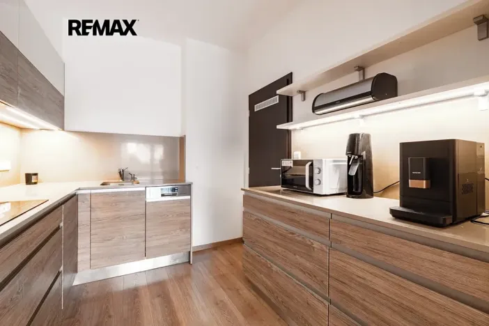 Prodej bytu 3+kk, Praha, Formanská, 91 m2