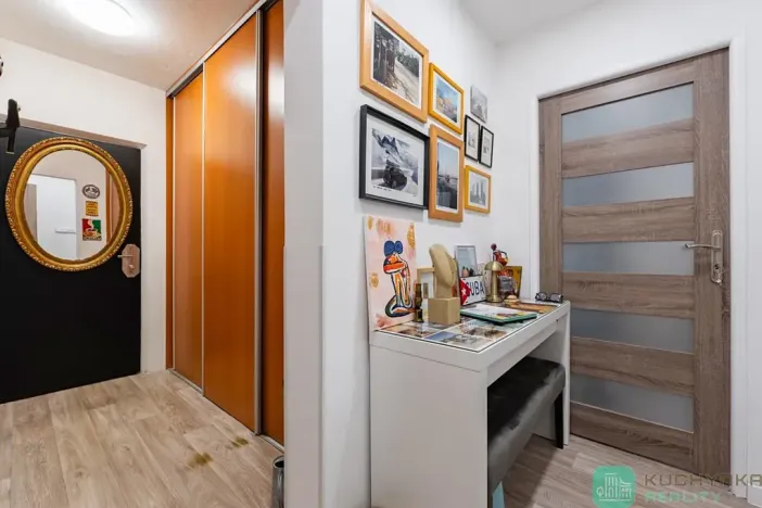 Pronájem bytu 2+1, Osek, Hrdlovská, 52 m2