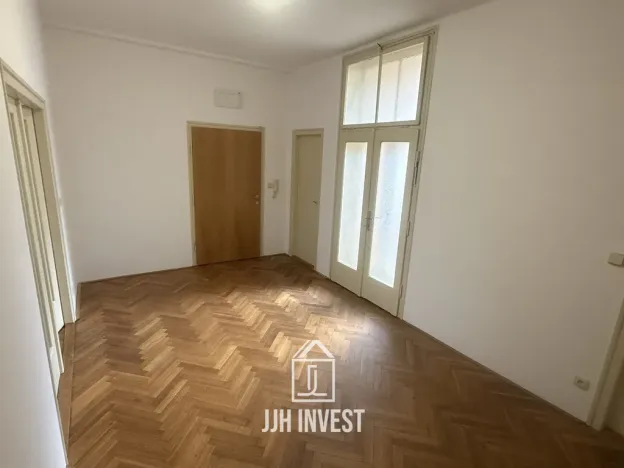 Pronájem bytu 3+1, Poděbrady - Poděbrady II, nám. T.G.Masaryka, 108 m2