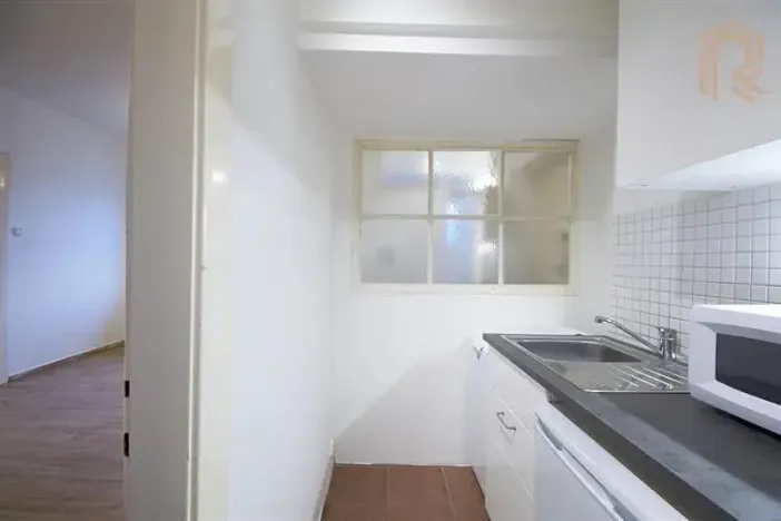 Pronájem bytu 2+kk, Praha - Žižkov, Lucemburská, 49 m2