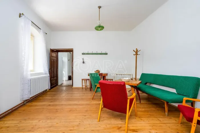 Prodej komerční nemovitosti, Nalžovice, 1000 m2