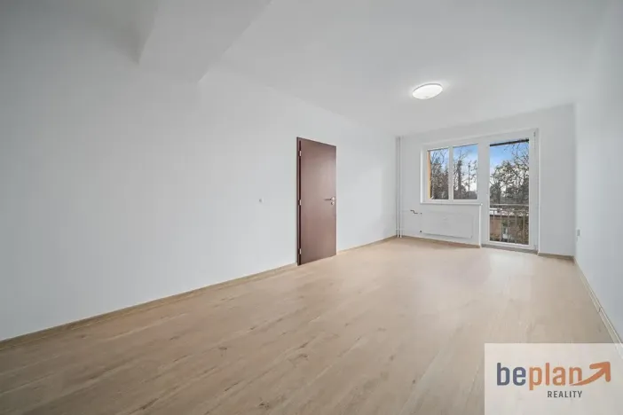 Pronájem bytu 3+1, Hořice, Riegrova, 62 m2