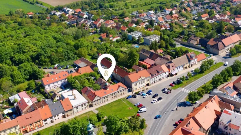 Prodej činžovního domu, Smečno, 779 m2