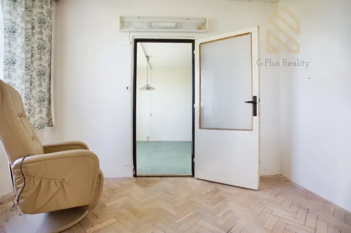 Prodej bytu 3+kk, Karlovy Vary - Stará Role, Dvořákova, 57 m2
