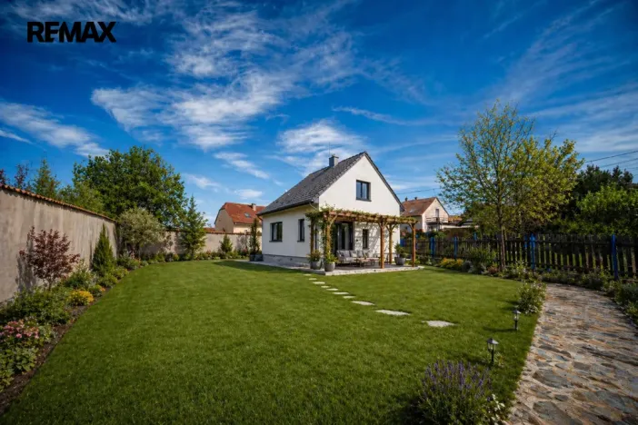 Prodej pozemku pro bydlení, Libiš, Za Kralupkou, 1012 m2