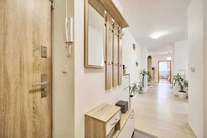 Prodej bytu 3+kk, Trutnov - Poříčí, Sokolská, 82 m2
