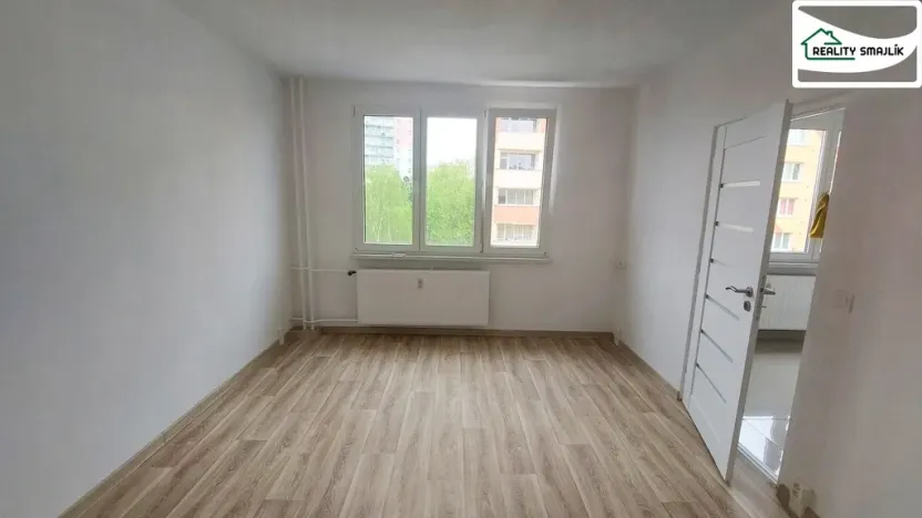 Pronájem bytu 2+1, Sokolov, Slavíčkova, 63 m2