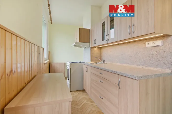 Pronájem bytu 2+1, Tanvald, Sportovní, 57 m2
