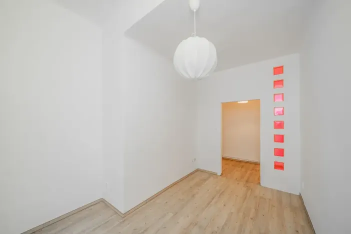 Pronájem bytu 2+kk, Praha - Vršovice, Minská, 45 m2