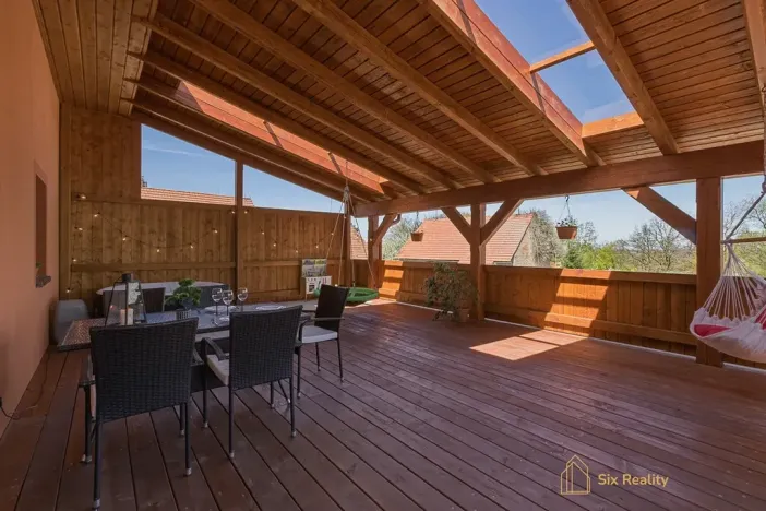Prodej rodinného domu, Zavidov, 261 m2