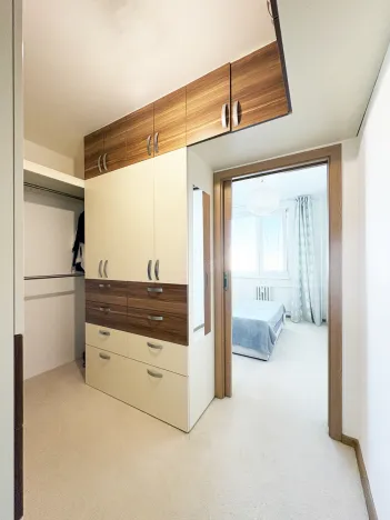 Pronájem bytu 3+kk, Praha, Píškova, 70 m2