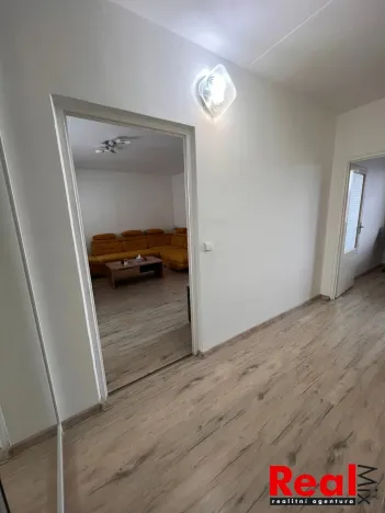 Pronájem bytu 3+1, Brno - Židenice, Bořetická, 72 m2