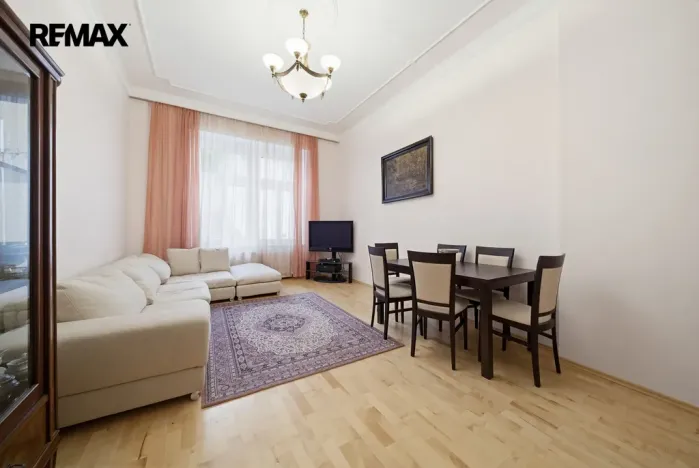 Prodej bytu 3+kk, Karlovy Vary, Moravská, 89 m2