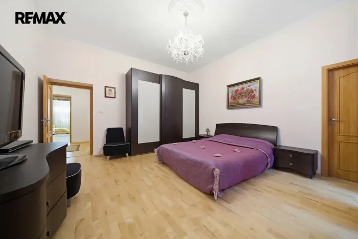 Prodej bytu 3+kk, Karlovy Vary, Moravská, 89 m2