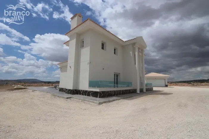 Prodej rodinného domu, Pinoso, Alicante, Španělsko, 180 m2
