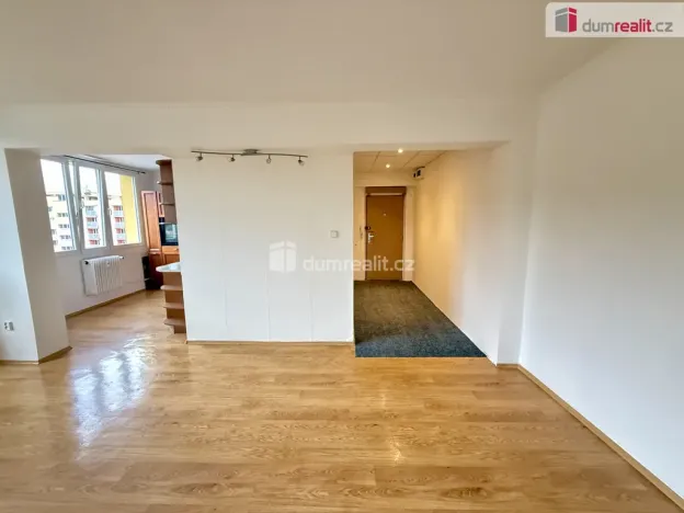 Pronájem bytu 3+1, Kralupy nad Vltavou, sídl. Hůrka, 82 m2