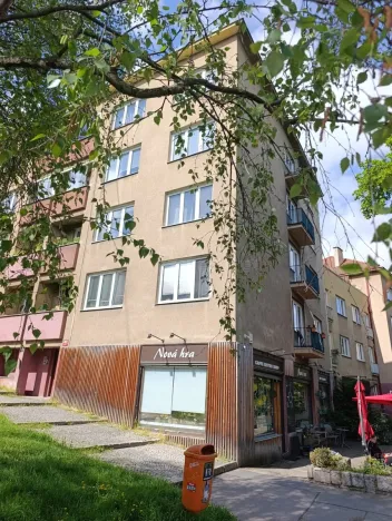 Pronájem bytu 1+kk, Praha, Jeremenkova, 28 m2