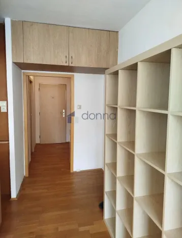 Pronájem bytu 2+kk, Praha, Urbánkova, 45 m2