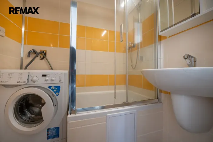 Pronájem bytu 3+kk, Hradec Králové - Nový Hradec Králové, Vachkova, 66 m2