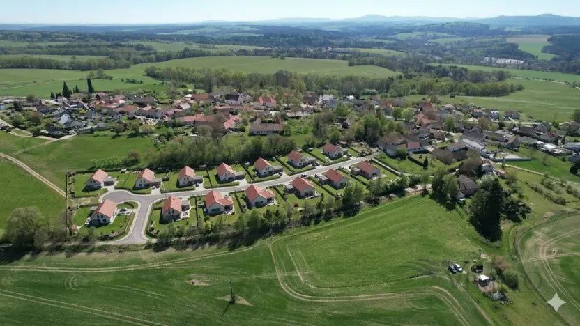 Prodej pozemku pro bydlení, Střížov, 28487 m2