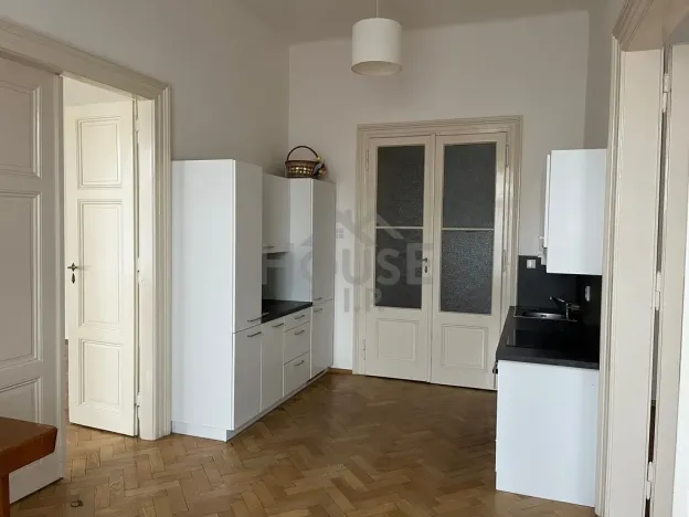 Pronájem bytu 2+1, Praha - Karlín, Sokolovská, 75 m2