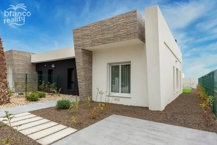 Prodej rodinného domu, Algorfa, Alicante, Španělsko, 105 m2