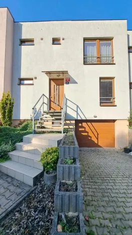 Pronájem rodinného domu, Praha - Libuš, Zbudovská, 198 m2