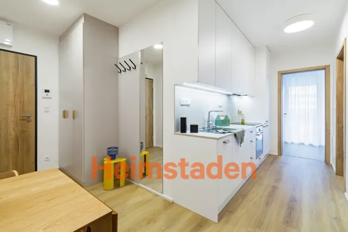 Pronájem bytu 2+1, Praha - Holešovice, Vrbenského, 45 m2