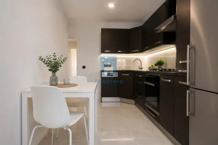 Pronájem bytu 3+kk, Praha, Španielova, 60 m2