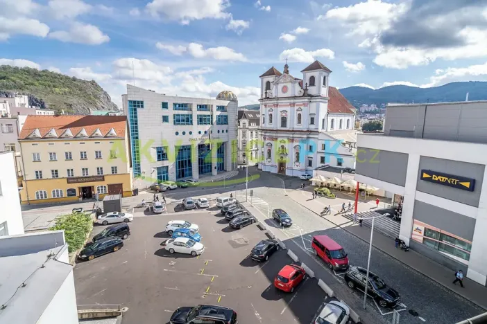 Prodej komerční nemovitosti, Ústí nad Labem, Mírové náměstí, 4220 m2