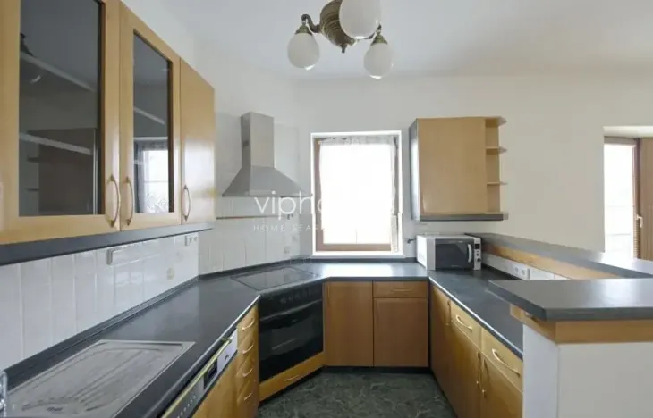 Pronájem vily, Praha - Střešovice, Nad hradním vodojemem, 350 m2
