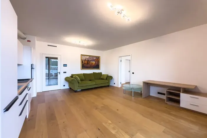 Pronájem bytu 2+kk, Praha - Smíchov, Grafická, 57 m2